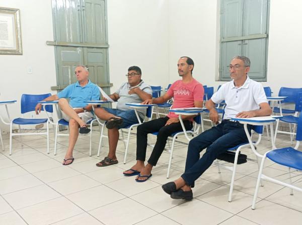 Candidatos a diáconos permanentes da Diocese de Floriano concluem etapa inicial de formação(Imagem:Divulgação)