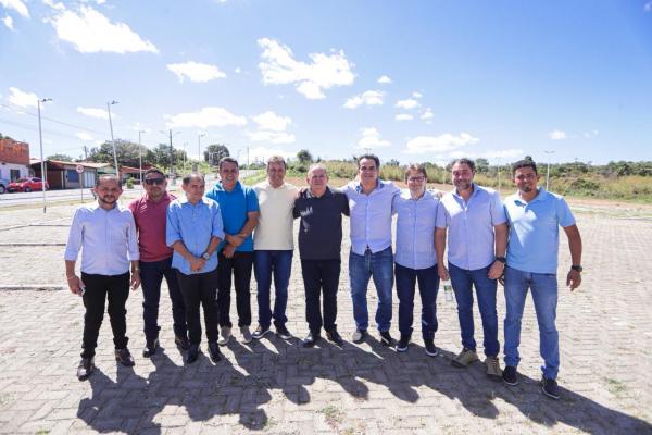 Ciro garante recursos e incentiva turismo religioso em Santa Cruz dos Milagres(Imagem:Ascom)