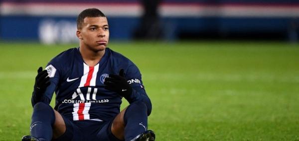 Após exame de coronavírus, Mbappé deve ficar no banco do PSG