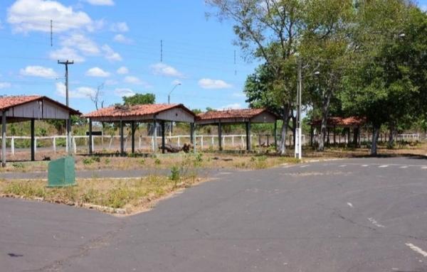 Reunião discute o futuro do Parque de Exposição Agropecuária de Floriano