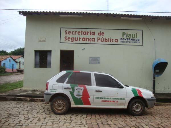 Foi at&eacute; a Delegacia de Nazar&eacute; fazer uma visita(Imagem:FlorianoNews)