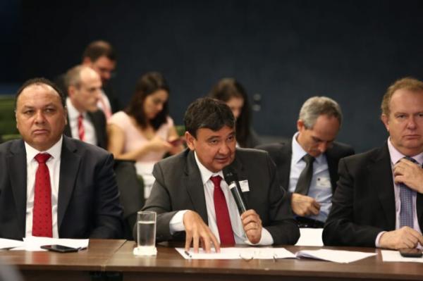 Governador discute proposta da União sobre Lei Kandir