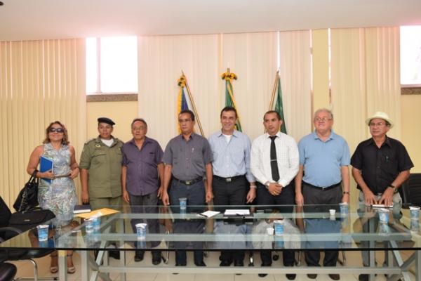Reunião define implantação do Guardião Eletrônico.(Imagem:Waldemir Miranda)