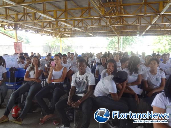 Centro Estadual de Educação Profissional realizou I Ação Social em Floriano.(Imagem:FlorianoNews)