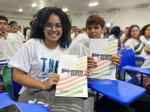 Novo Pré-Enem: Estudantes revisam conteúdos de Ciências da Natureza e Matemática