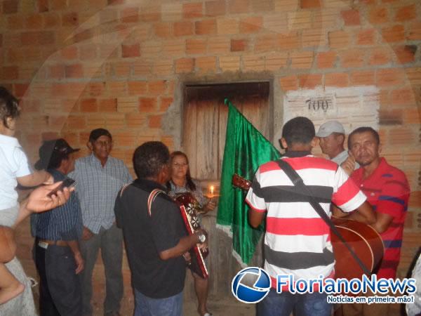 No Dia de Reis, grupos encerram ciclo natalino em Floriano e Bar&atilde;o de Graja&uacute;.(Imagem:FlorianoNews)