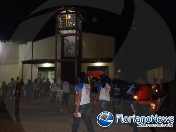 Prociss&atilde;o encerrou festejos de S&atilde;o Jo&atilde;o Batista no bairro Taboca.(Imagem:FlorianoNews)