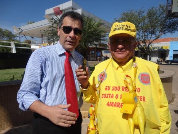 Hasteamento de bandeiras marca abertura da Semana da P&aacute;tria em Floriano. (Imagem:FlorianoNews)