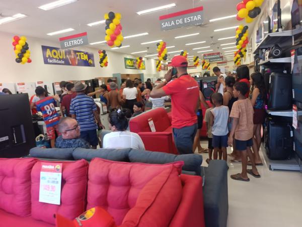  Armaz&eacute;m Para&iacute;ba reinaugura loja ampliada e modernizada em Francisco Ayres(Imagem:FlorianoNews)