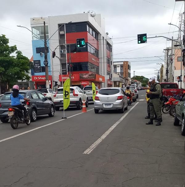  A&ccedil;&otilde;es educativas integradas promovem conscientiza&ccedil;&atilde;o no tr&acirc;nsito em Floriano.(Imagem:Divulga&ccedil;&atilde;o/PM)