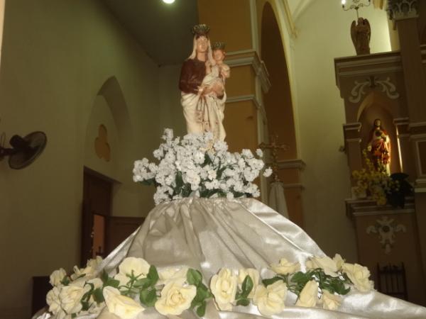 Prociss&atilde;o encerrou festejos de Nossa Senhora do Carmo em Floriano.(Imagem:FlorianoNews)
