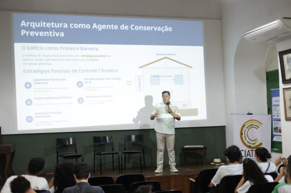 Paulo Vasconcellos, arquiteto.(Imagem:Regis Falc&atilde;o)