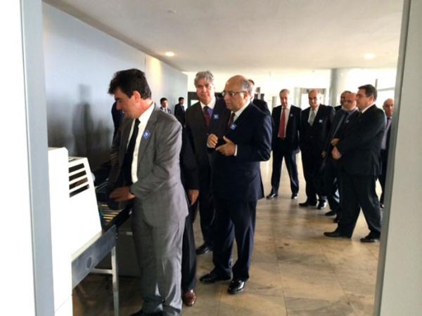 Dirigentes esperam r&aacute;pida aprova&ccedil;&atilde;o do projeto de renegocia&ccedil;&atilde;o das d&iacute;vidas dos clubes.(Imagem:Fabr&iacute;cio Marques)