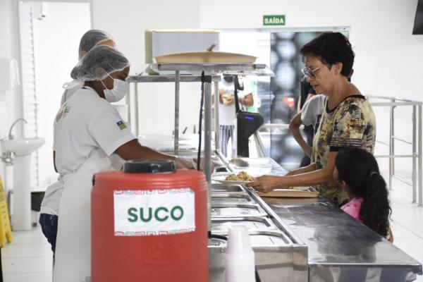 Restaurantes Populares fornecem 171 mil refeições por mês a pessoas em situação de vulnerabilidade