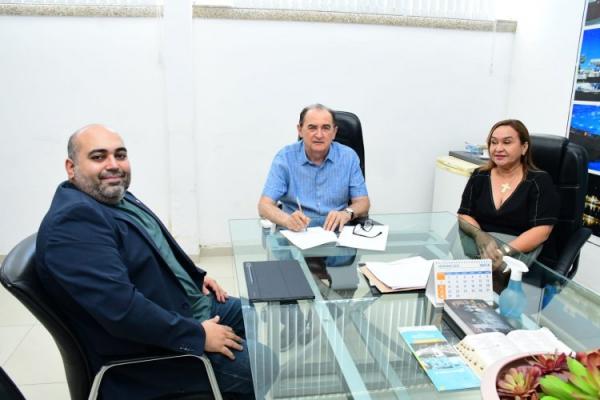 Prefeitura de Floriano firma conv&ecirc;nio internacional para projeto voltado a crian&ccedil;as com TDAH(Imagem:Secom)