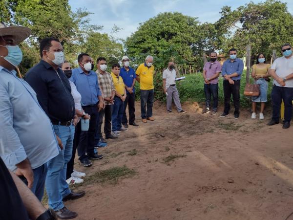 Sistema Simplificado de Água em comunidades rurais tem parceria de clubes de Rotary de Floriano