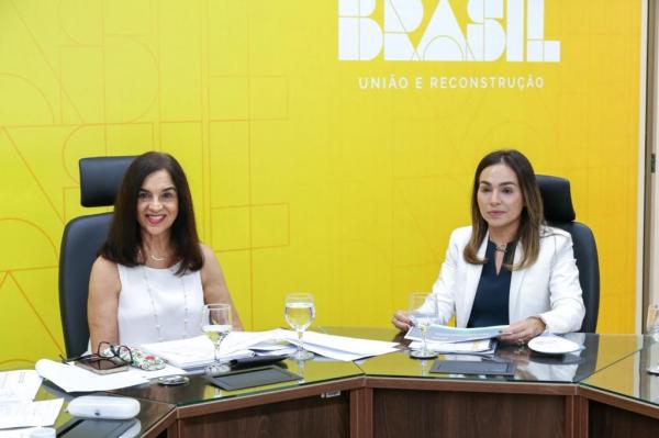 Coordenadora do Pacto Pelas Crianças assina parceria para implantação do Projeto Padaria Artesanal