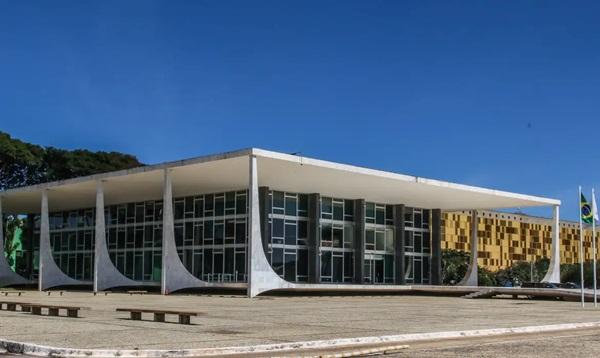 STF rejeita recursos que pedem a volta da "revisão da vida toda" do INSS