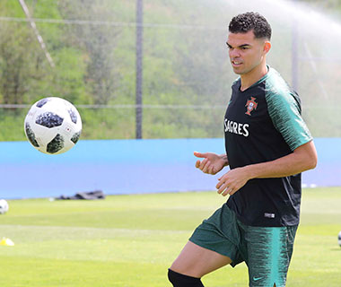 Cinco brasileiros jogarão a Copa do Mundo por outros países