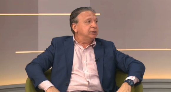 Secretários e comissionados do Estado terão redução de 15% no salário a partir de janeiro