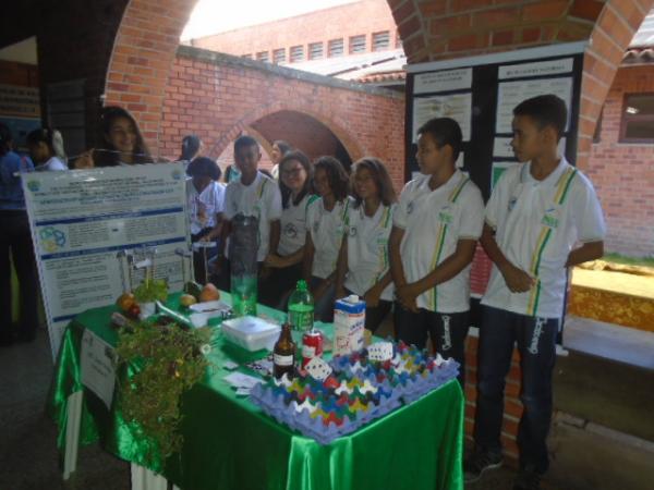 Escolas da 10&ordf; GRE realizam III Circuito de Ci&ecirc;ncias em Floriano.(Imagem:FlorianoNews)