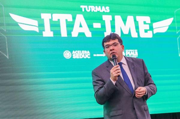 Governador participa da primeira aula do preparatório para vestibular do ITA/IME