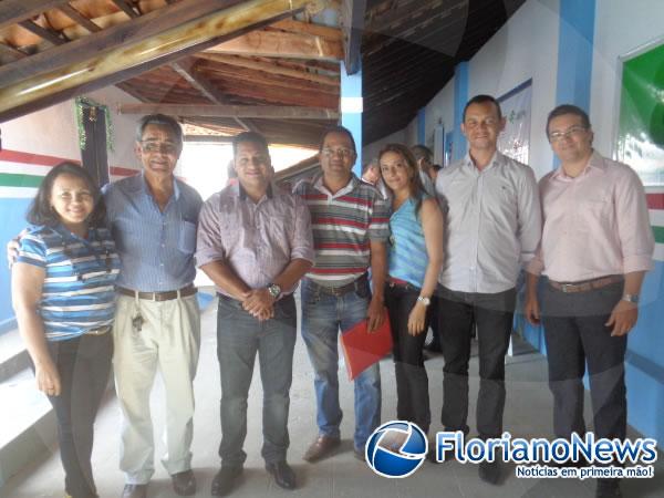 Encontro da Associa&ccedil;&atilde;o dos Munic&iacute;pios do M&eacute;dio Sert&atilde;o Maranhense debate res&iacute;duos s&oacute;lidos.(Imagem:FlorianoNews)