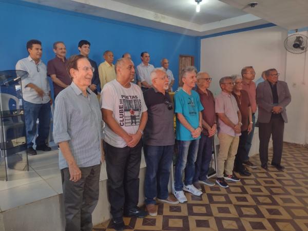 Membros da APL fazem visita histórica à Floriano