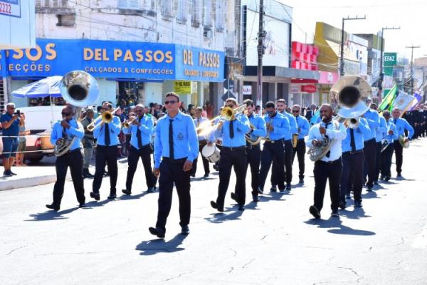 Desfile C&iacute;vico marca as comemora&ccedil;&otilde;es pela Independ&ecirc;ncia do Brasil em Floriano.(Imagem:Secom)