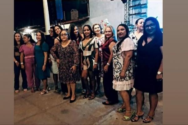 Prefeitura de Bar&atilde;o de Graja&uacute; realiza festa em homenagem aos professores(Imagem:Reprodu&ccedil;&atilde;o)