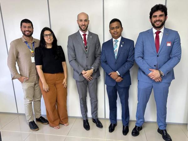 Deputados Francisco e Marcus trabalham pela fortificação da assistência à pessoa com deficiência