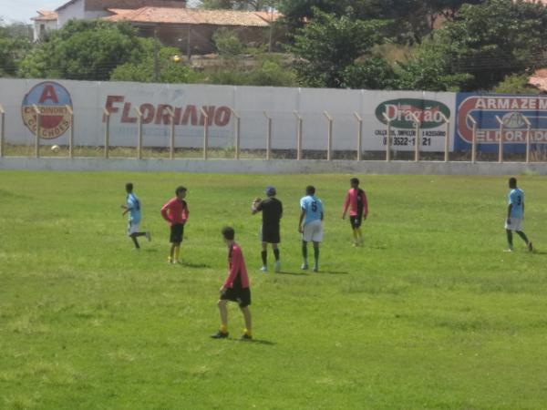 Realizada a abertura da 1&ordf; Copa Regional de Integra&ccedil;&atilde;o de Futebol em Floriano.(Imagem:FlorianoNews)