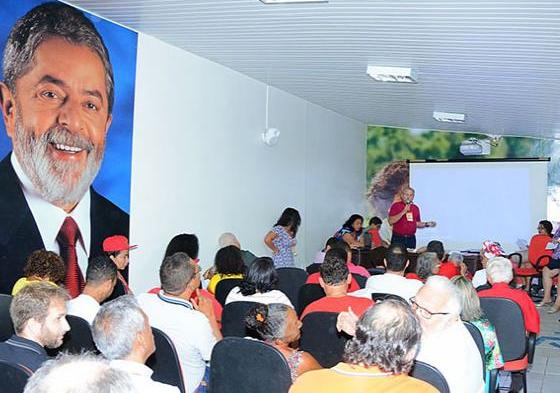 PT lança comitê em defesa do ex-presidente Lula dia 11 em Teresina