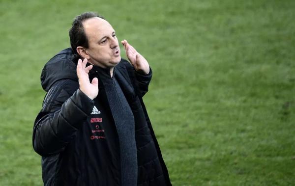 Rog&eacute;rio Ceni durante Flamengo x Fluminense em 2021.(Imagem:Marcos Ribolli / ge)