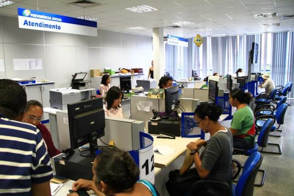 Concorrência do concurso do INSS chega a passar de 2 mil inscrições para uma vaga na PB