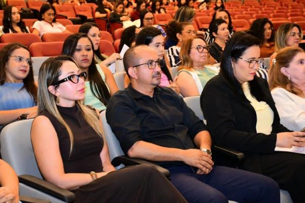 Vereador Marcony Alisson participa da abertura do I Simpósio Interdisciplinar em Saúde Mental.(Imagem:Secom)