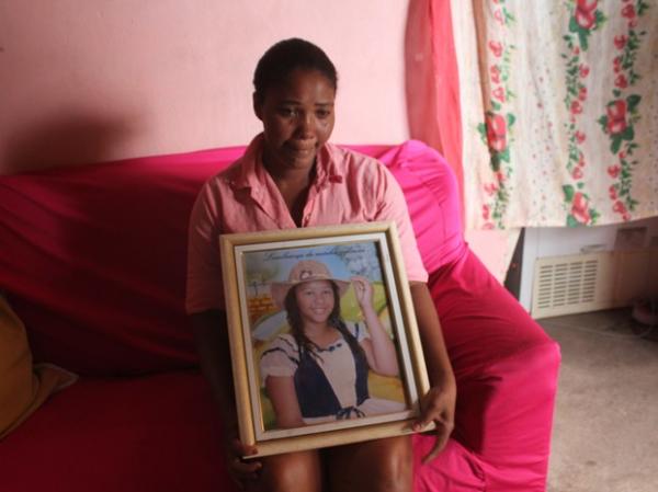 "É como se tivesse morrido", diz mãe de jovem vítima de bala perdida no PI