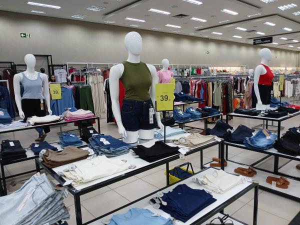 Armazém Paraíba de Floriano entra na reta final de mega promoção com descontos de até 90%(Imagem:FlorianoNews)