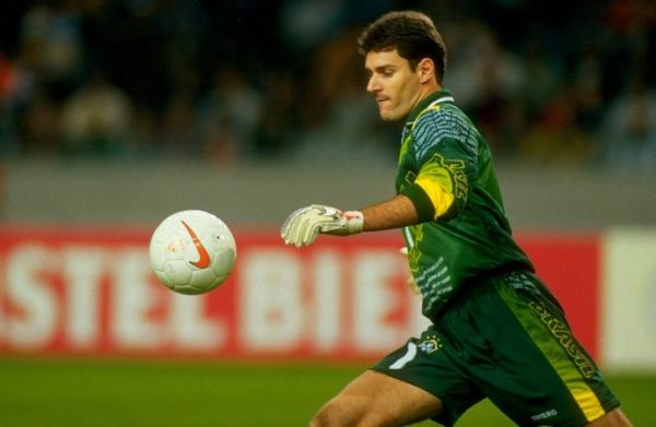 Carlos Germano defendendo a sele&ccedil;&atilde;o brasileira em 1996.(Imagem:Getty Images)