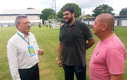 CBF faz vistoria e estádio Lindolfo Monteiro será liberado para Altos x Santos