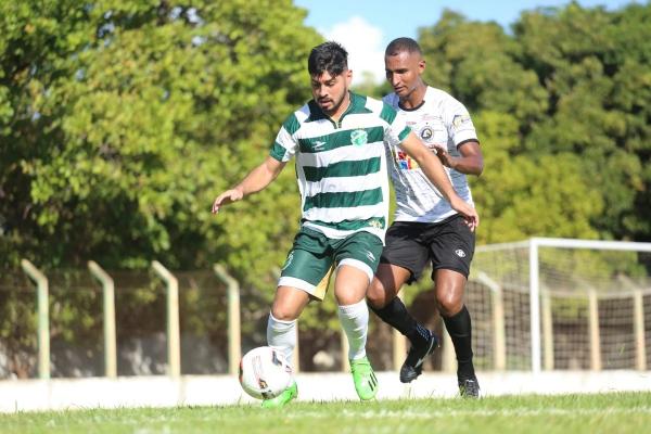 Altos domina Corisabbá e garante vitória na estreia do Piauiense