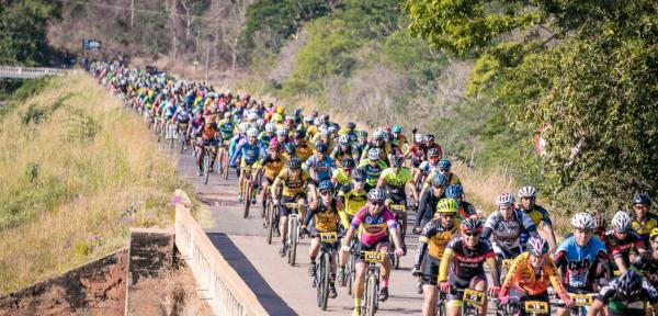 Mais de 400 ciclistas disputam no domingo o Caldeirão Ride em Piripiri