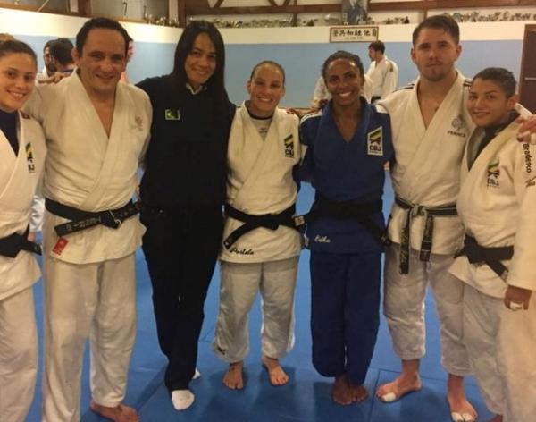 Ao lado de namorado, Sarah Menezes encorpa treinos por título na França