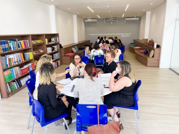Seduc realiza encontro de formação para fortalecer ensino de Língua Portuguesa e Matemática em 2026