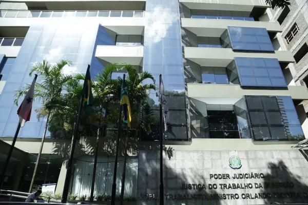 TRT 8ª Região lança edital de concurso com salários de até R$ 14 mil