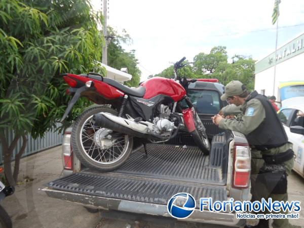 Motocicleta recuperada(Imagem:FlorianoNews)