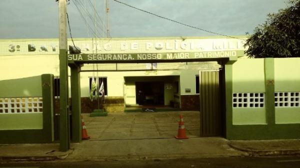 Assaltante invade Câmara dos Dirigentes Lojistas de Floriano