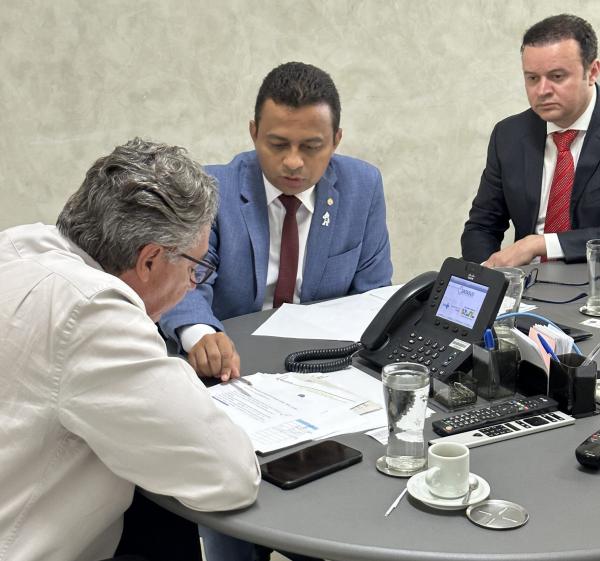 Ministério analisa solicitação de deputado para ampliar atendimento no HU