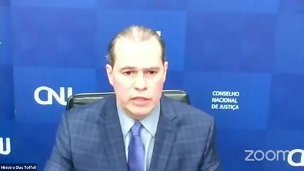 Toffoli defende diálogo entre poderes e diz que ´dubiedade´de Bolsonaro ´assusta´ sociedade