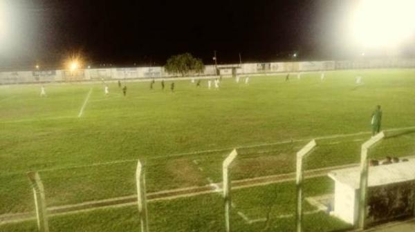 Amistoso entre Atletas do Futuro e Sampaio Corrêa termina com empate em Floriano